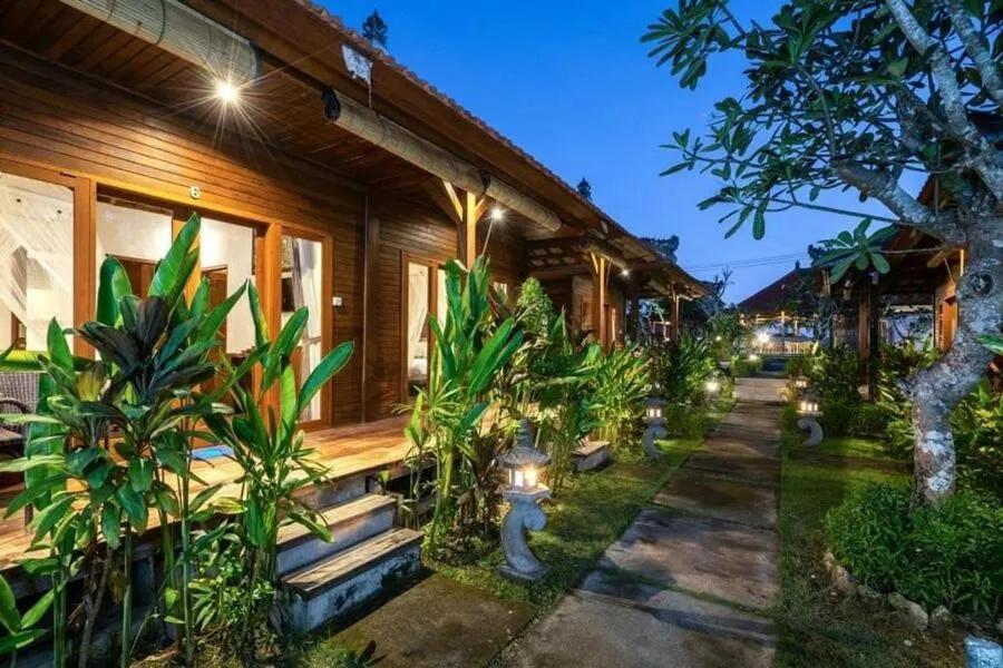 Jhonny Kibung Nusa Lembongan (Bali)